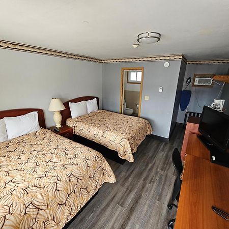 Forest Plaza Motel Mount Forest Luaran gambar