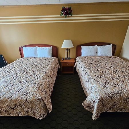 Forest Plaza Motel Mount Forest Luaran gambar